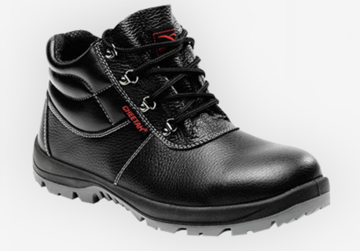 Sepatu Cheetah 7106